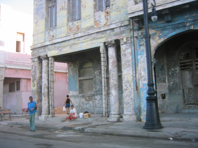 1CUBA_Havana_11_2003_239.jpg