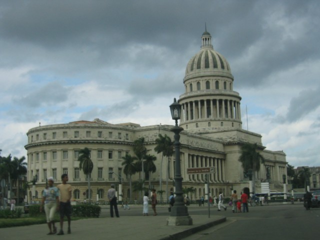 7CUBA_Havana_11_2003_115.jpg