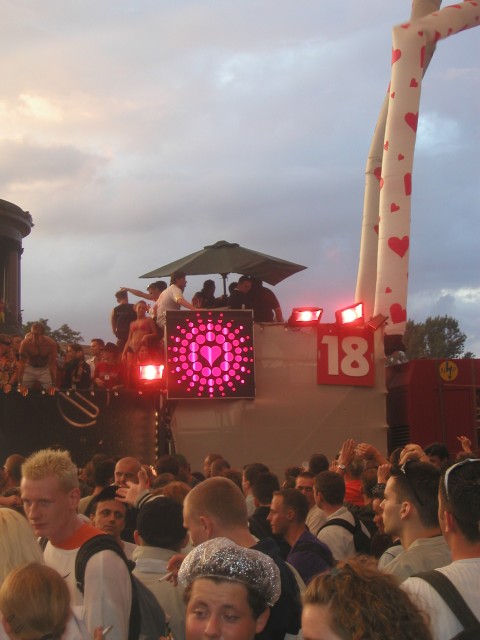 zp1010005.jpg